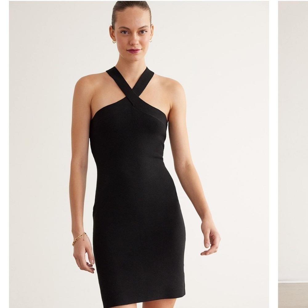 Sleeveless Bodycon Dress with Criss-Cross Neckline
New with tag